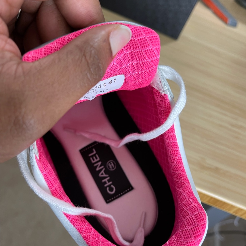 Chanel cc trainers - Picture 14 of 15